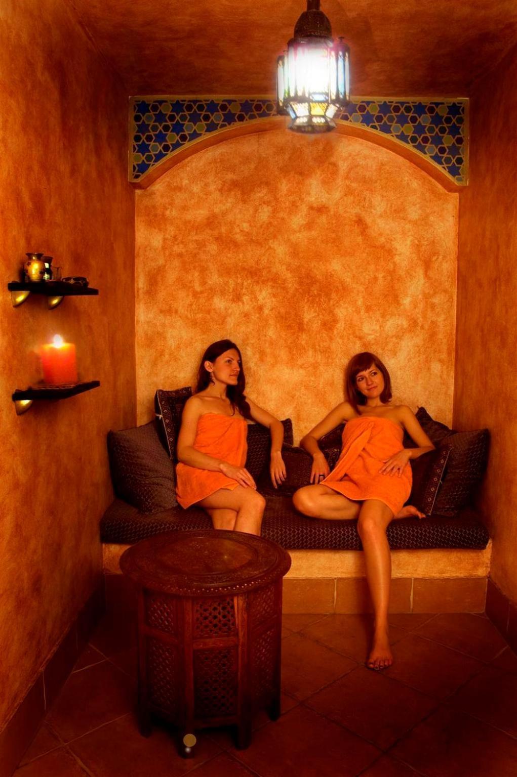 Palac Nieznanice Zabytek Goscinny Ze Spa 외부 사진